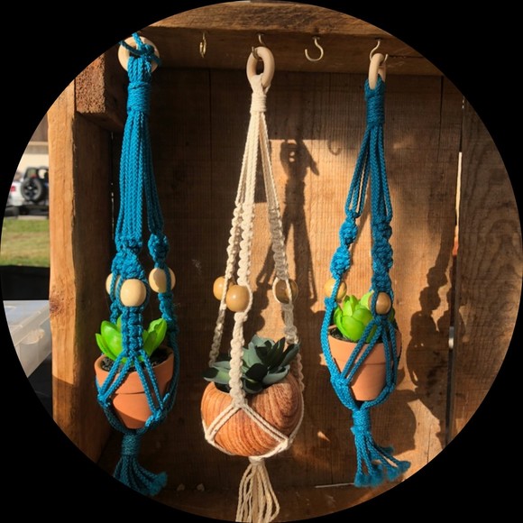 Profile Picture of Jayne Burroughs (@eclecticjane) on Poshmark