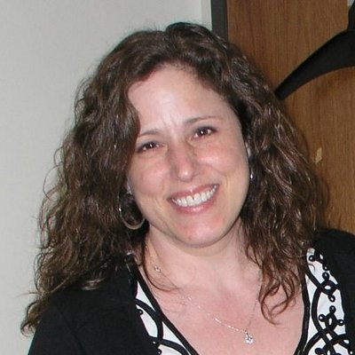 Profile Picture of Elizabeth Mancuso (@LizMancuso1) on Twitter