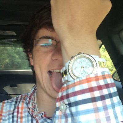 Profile Picture of Ian Kessler (@toshtweetmeback) on Twitter