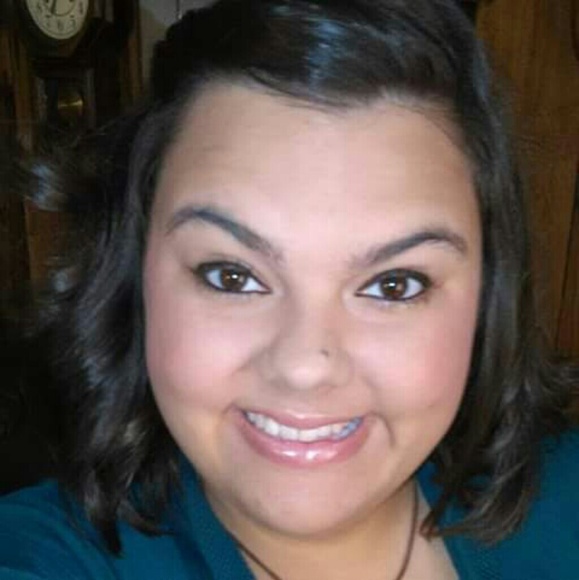 Profile Picture of Kate Duncan (@kateduncan012) on Poshmark