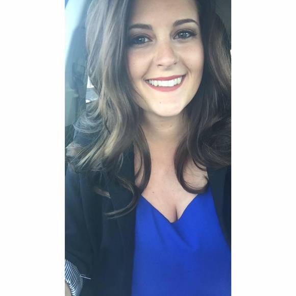 Profile Picture of Jade Kennedy (@jadekennedy7) on Poshmark