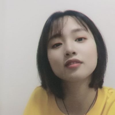 Profile Picture of Iris Cheung (@IrisChe55953527) on Twitter