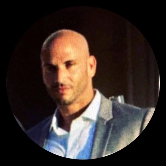 Profile Picture of Jason Katz (@jaykat20) on Poshmark