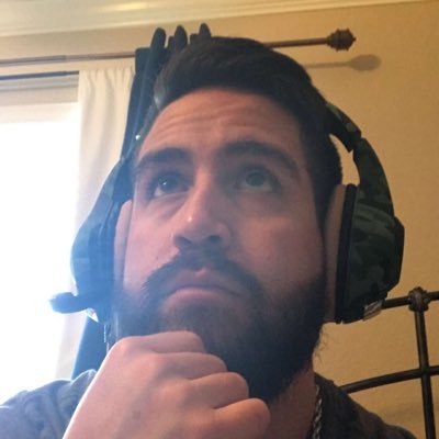 Profile Picture of Yimbo Slice (@YimmBob) on Twitter