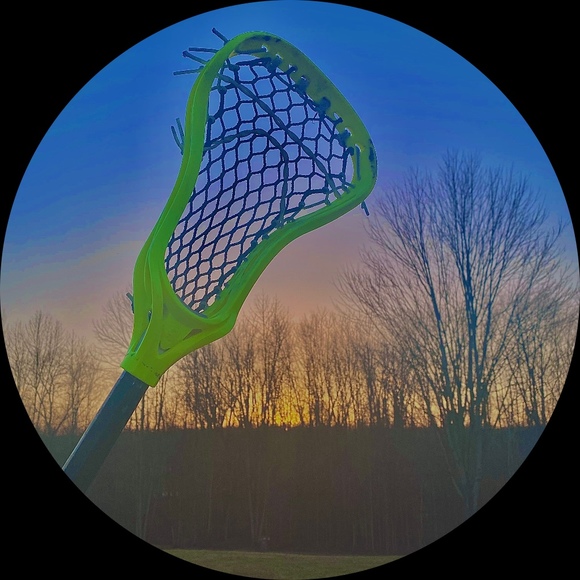 Profile Picture of Gianna Melfa (@gmelfa) on Poshmark