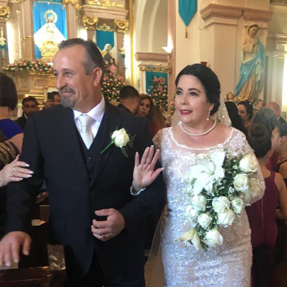 Profile Picture of Carmen Fimbres (@carmenfimbres) on Poshmark