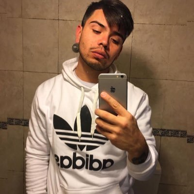 Profile Picture of Max Ledesma (@Max_ledesma23) on Twitter