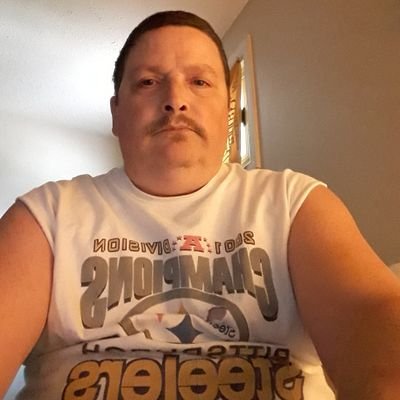 Profile Picture of John Hassett (@142a10f745614dd) on Twitter