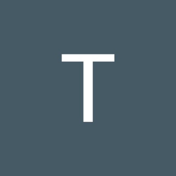 Profile Picture of Tracy Bjornsen (@tracybjornsen40) on Poshmark