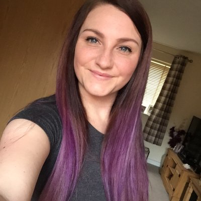 Profile Picture of Stacy Finch (@StacyFinch90) on Twitter