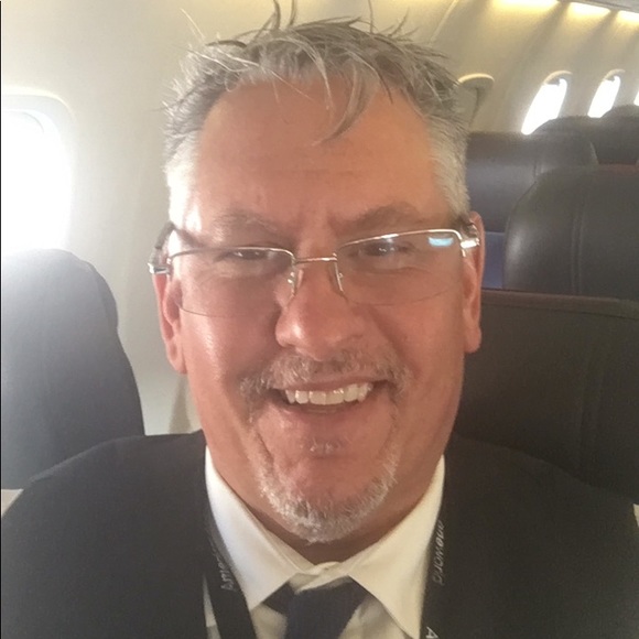 Profile Picture of Kurt Splitt (@kas825) on Poshmark