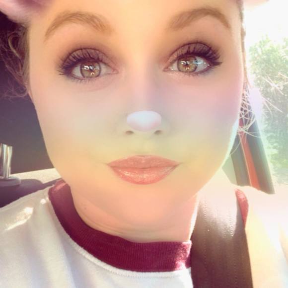 Tori Short - Poshmark Profile Picture of Tori Short (@tbear9693) on Poshmark