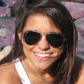 Profile Picture of Alejandra Guzman (@petiteguz) on Twitter