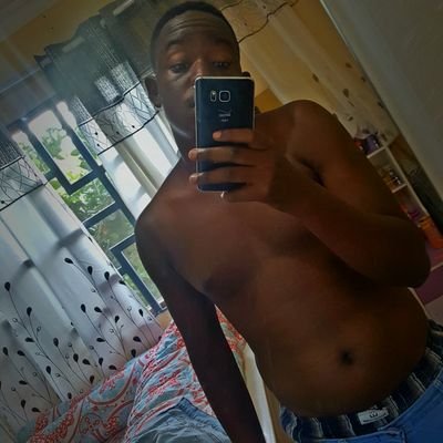Profile Picture of Whitman Peter (@WhitmanPeter3) on Twitter