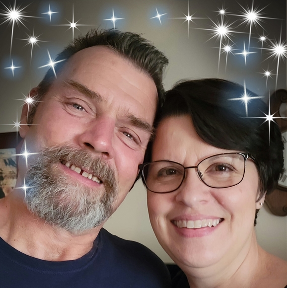 Profile Picture of Becky Stilson (@dozpep) on Poshmark