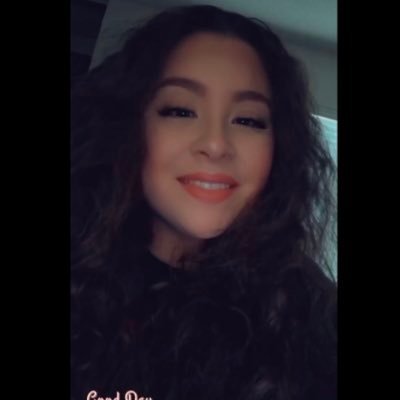 Profile Picture of Sam  🌻 (@samcorte25) on Twitter