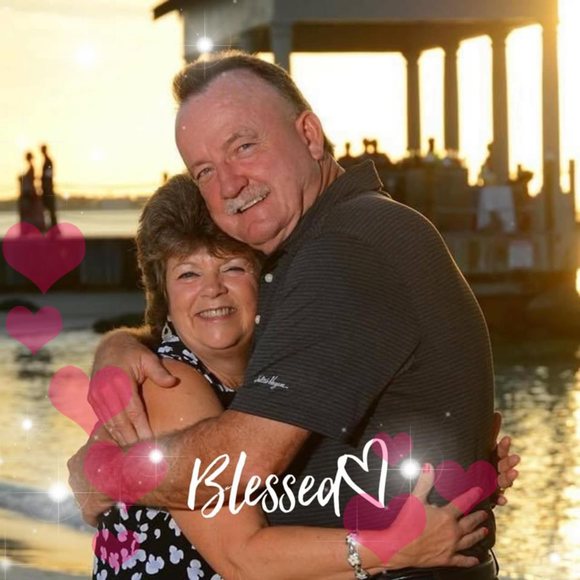 Profile Picture of Sherry Schneider (@schneider456) on Poshmark