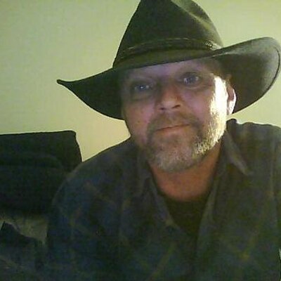 Profile Picture of Robert L McReynolds (@wolfrider_one) on Twitter