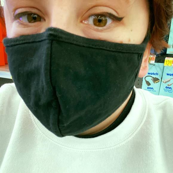 Profile Picture of Kim Thrasher (@lucidfairy) on Poshmark