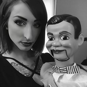 Profile Picture of Jordan Renee (@heyjrenee) on Pinterest