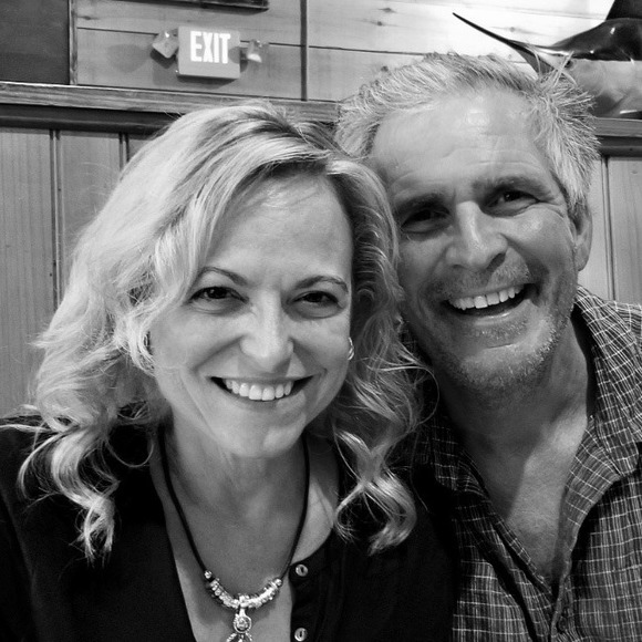 Profile Picture of Christine Rineer (@cmrineer) on Poshmark