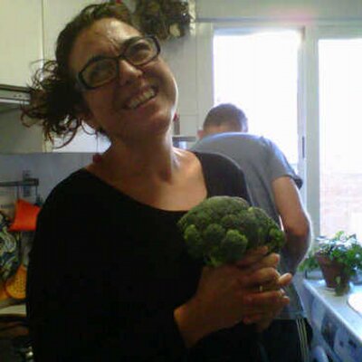 Profile Picture of Victoria Schmid (@vickyschmid) on Twitter