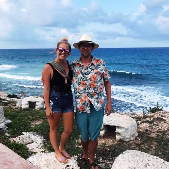 Profile Picture of Lindsay Dohrman (@dohrmanlindsay) on Poshmark