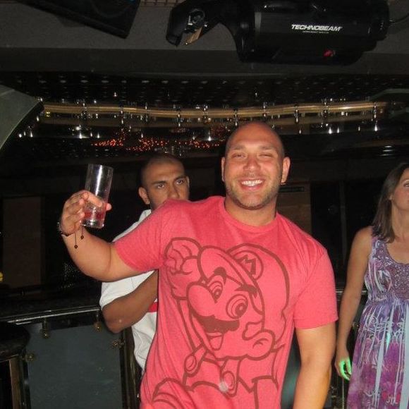 Profile Picture of Mario Bolos (@suapamario2323) on Poshmark