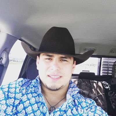 Profile Picture of Josh Perez (@_joshuaperez) on Twitter