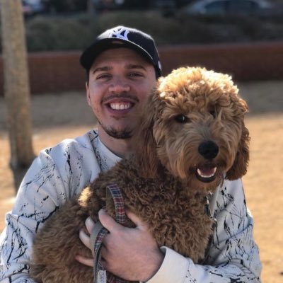 Profile Picture of Aaron Hendricks (@AaronH34) on Twitter