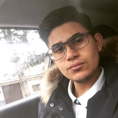 Profile Picture of Le Mec A Tatianaon Twitter