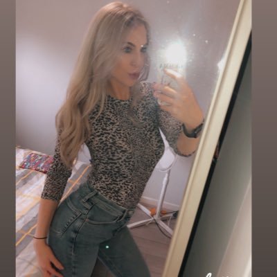 Profile Picture of Gemma Apps (@GemmaApplebyXx) on Twitter