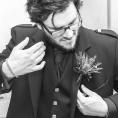 Profile Picture of David Ewing (@gelvis85) on Twitter