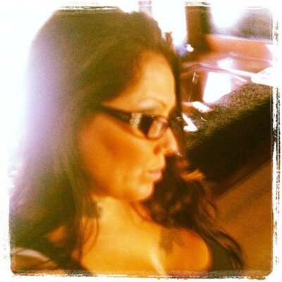 Profile Picture of Crystal Bowles (@mrmrsbowles) on Twitter