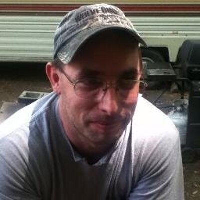 Profile Picture of Steven Collett (@stevencollett37) on Twitter