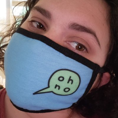 Profile Picture of Leslie (@lulu_bella) on Twitter