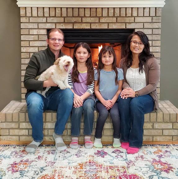 Profile Picture of Rhea Moore (@rheamoore) on Poshmark