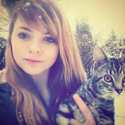 Lara Berg - Twitter Profile Picture of Lara Berg (@Lara_Josephine_) on Twitter