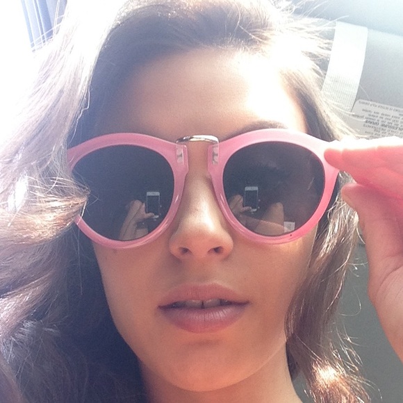 Profile Picture of Tarah Kendall (@tarahbaby) on Poshmark