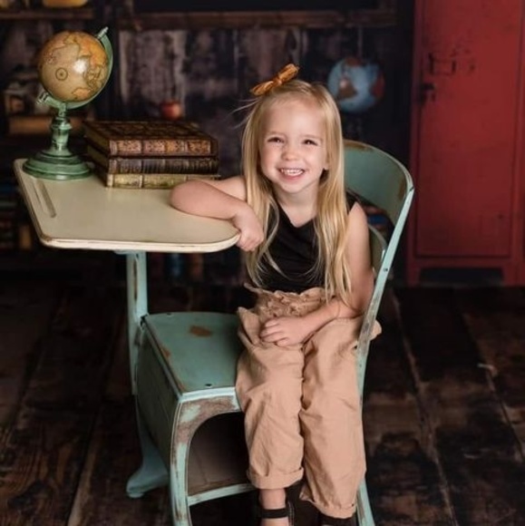 Profile Picture of Denise James (@tjames19677) on Poshmark