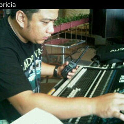 Profile Picture of Joseph Hutagalung (@joshrock_1) on Twitter