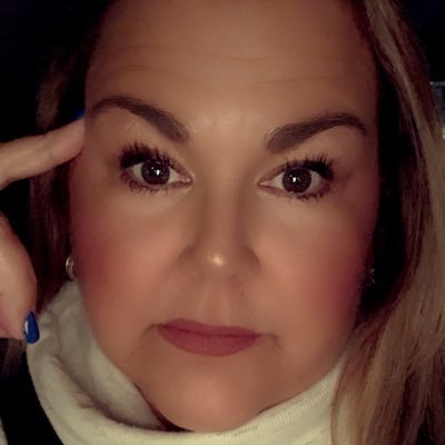 Profile Picture of Ms. Stephanie Hanson (@StephLHanson) on Twitter