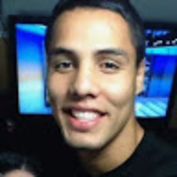 Profile Picture of Jimmy Valle (@jimmyvalle23) on Poshmark