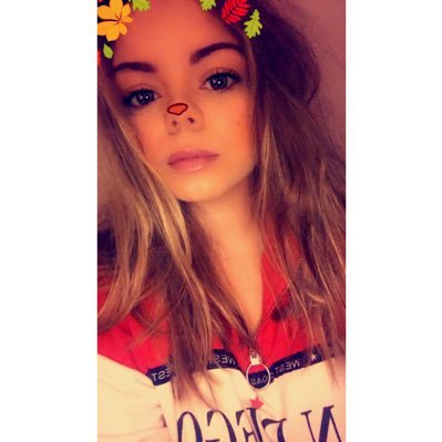 Profile Picture of Amanda Waite (@@amandawaite_) on Twitter