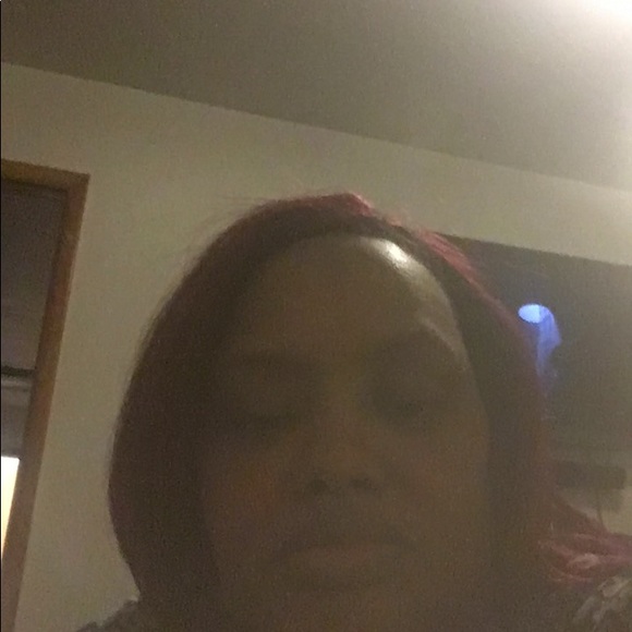 Profile Picture of Lateesha Rucker (@lateesharucker) on Poshmark