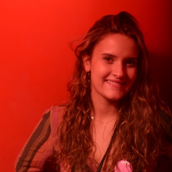 Profile Picture of Taylor Zinninger (@tzinninger) on Poshmark