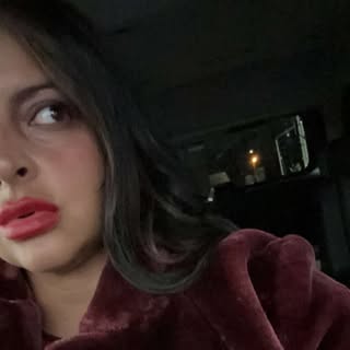 Profile Picture of Taylor 🎀 (@tayloraaron) on Instagram