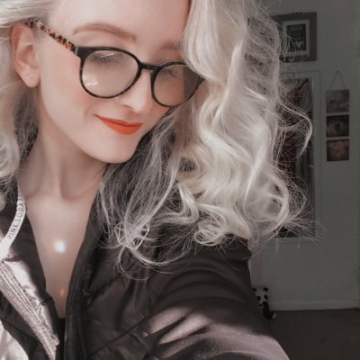 Profile Picture of Claudia (@ClaudiaWalsh042) on Twitter