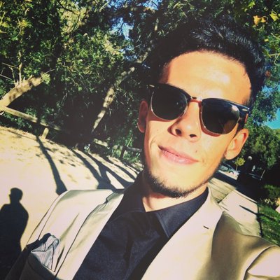 Profile Picture of Jonathan Scofield (@JPhilipmoris) on Twitter