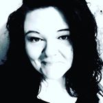 Profile Picture of Meli (@jacoby.melanie) on Instagram